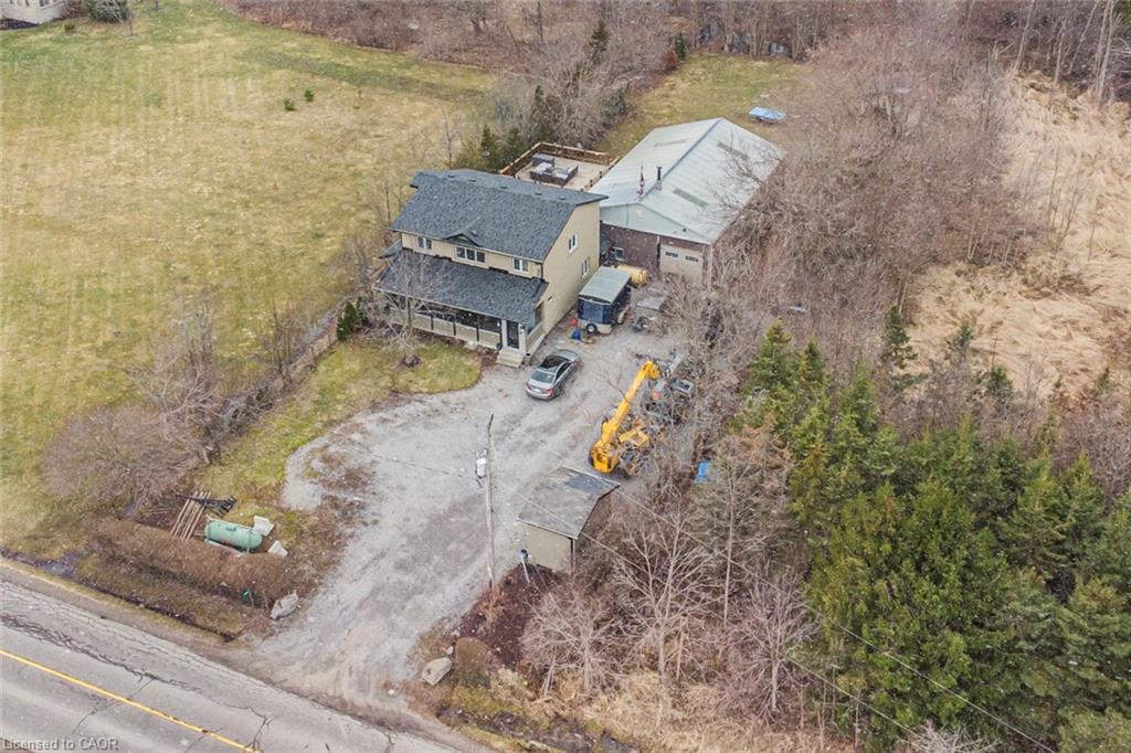 443 Eleventh Road E Property Photo 1