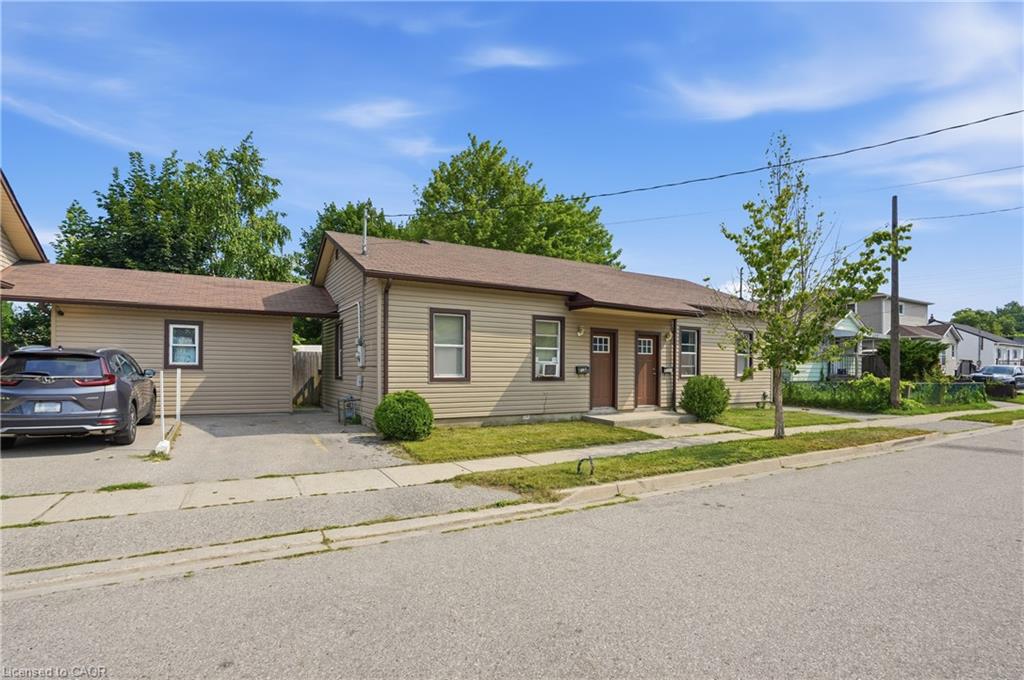 102 (a-c) Sarah Street Property Photo 4