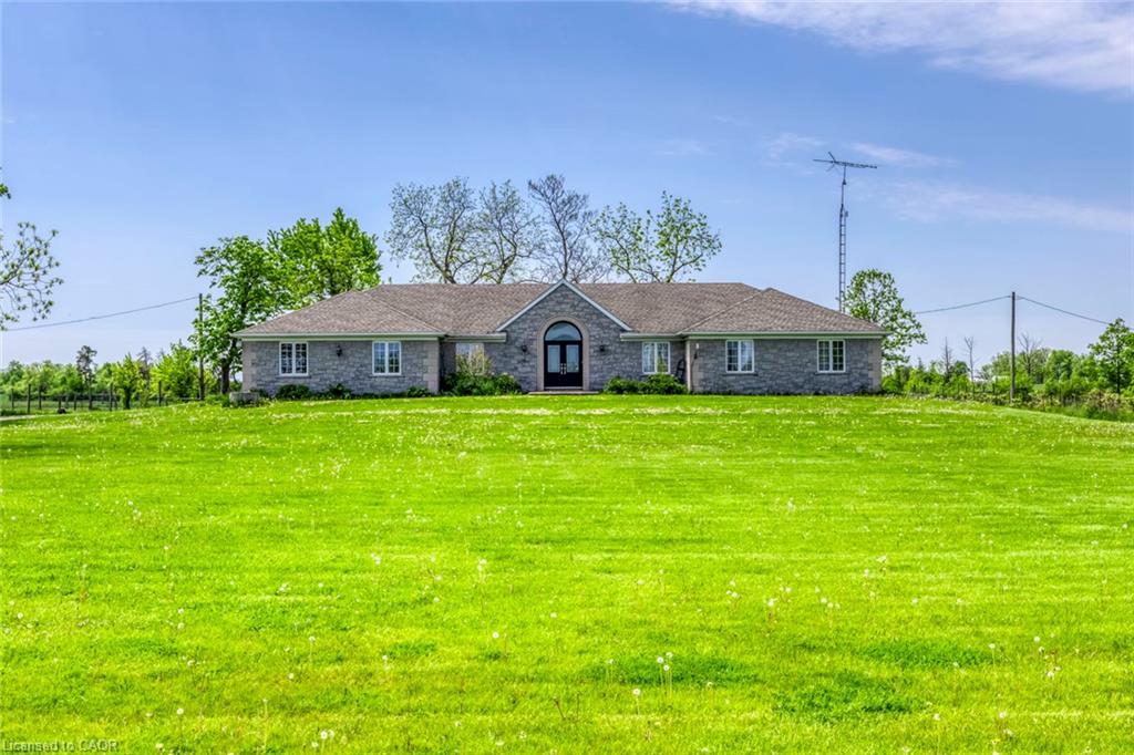 232 Eighth Road E Property Photo 46