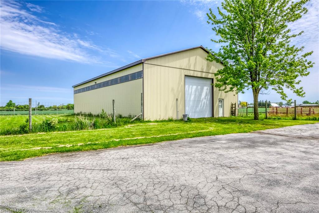 232 Eighth Road E Property Photo 47
