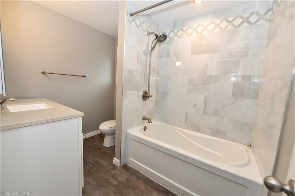 37 Ebury Crescent Property Photo 10