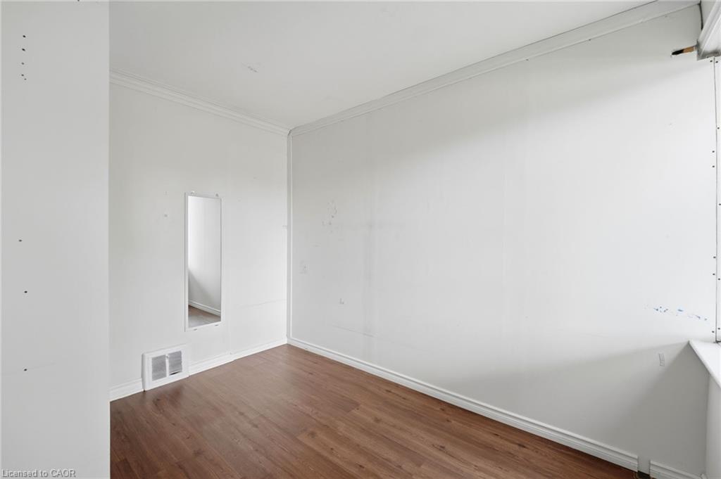 106 Flora Drive Property Photo 12