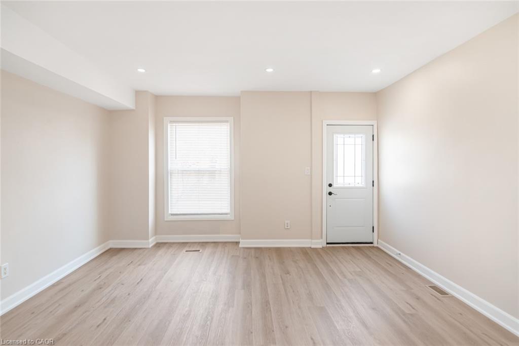 60 Keith Street Property Photo 8