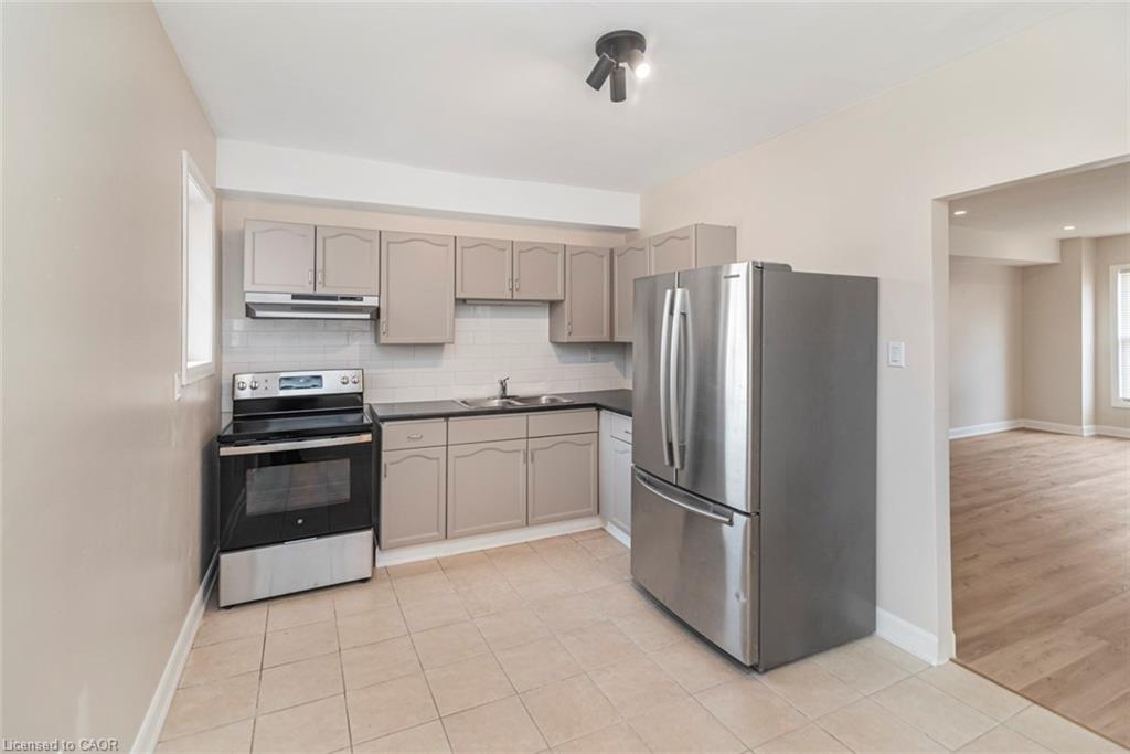 60 Keith Street Property Photo 15