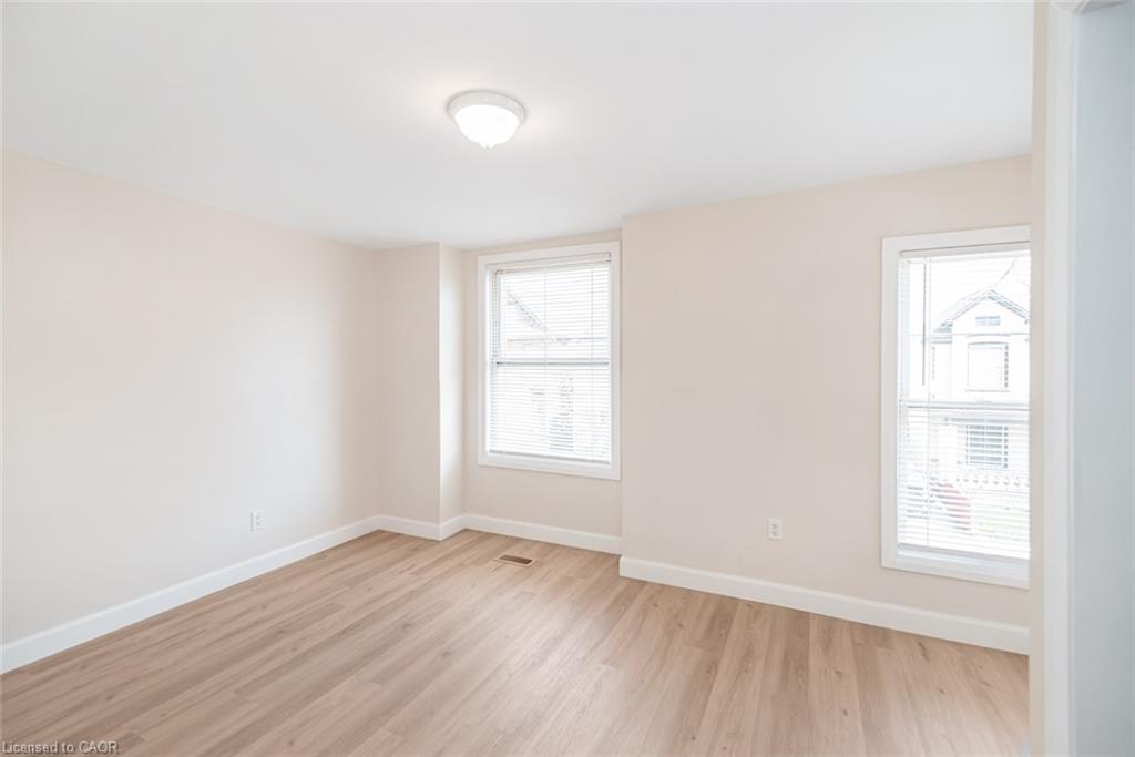 60 Keith Street Property Photo 31