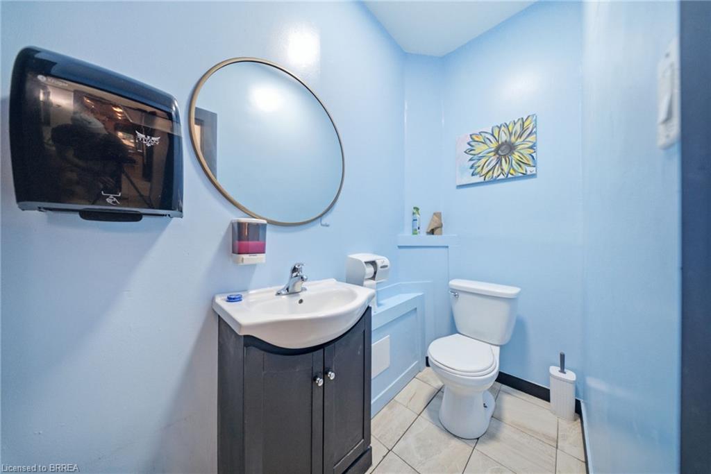 31 King Street Property Photo 10