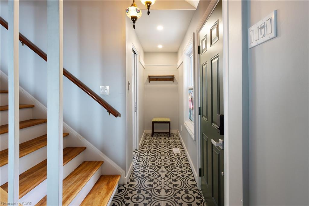 15 Spencer Avenue Property Photo 8
