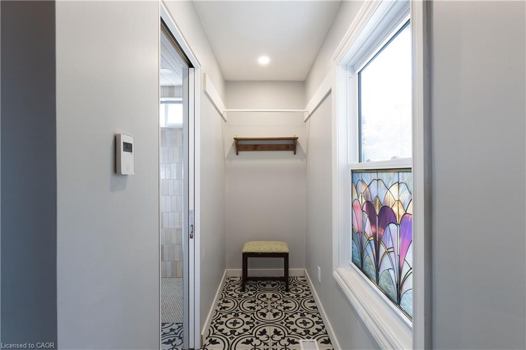 15 Spencer Avenue Property Photo 9