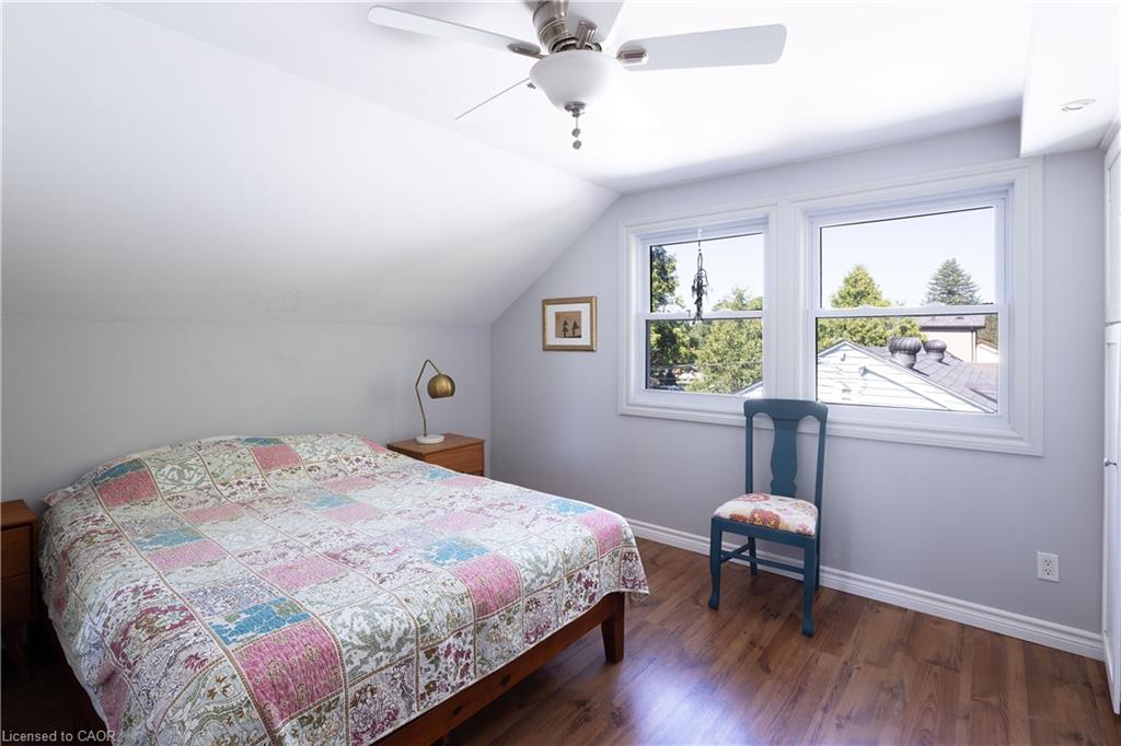 15 Spencer Avenue Property Photo 31