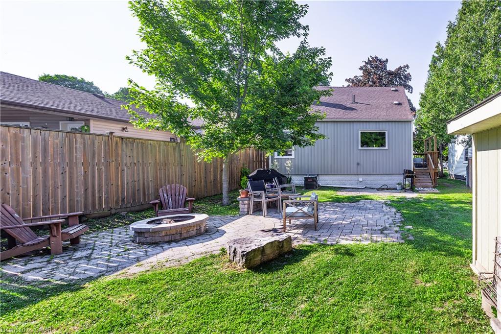15 Spencer Avenue Property Photo 40