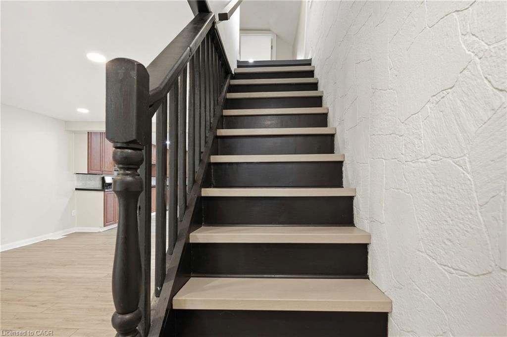 26 State Street Property Photo 12