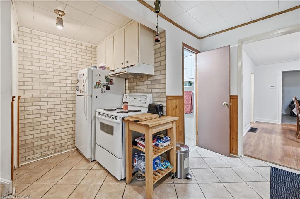 156 Hope Avenue Property Photo 12