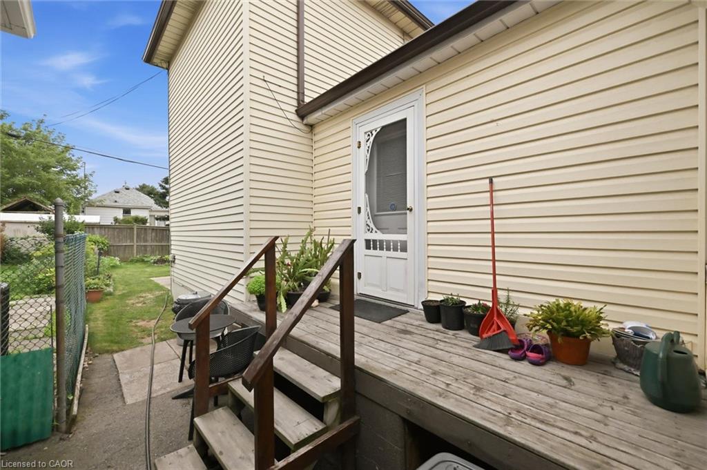 156 Hope Avenue Property Photo 20