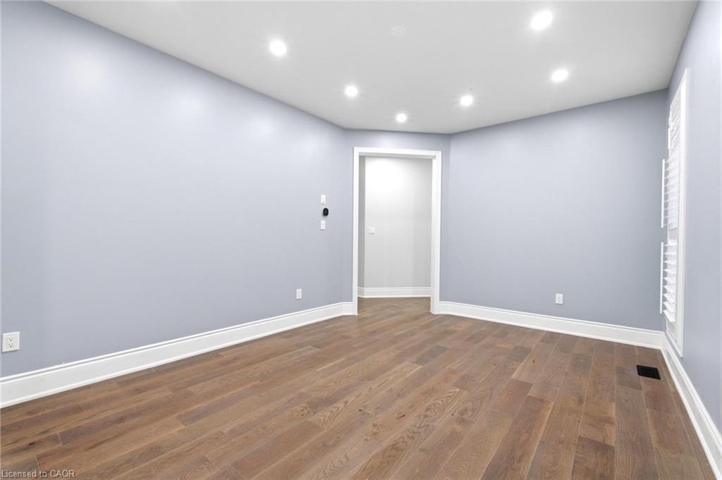 43 Mullholland Avenue Property Photo 11