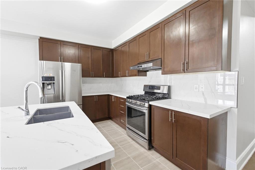 43 Mullholland Avenue Property Photo 17