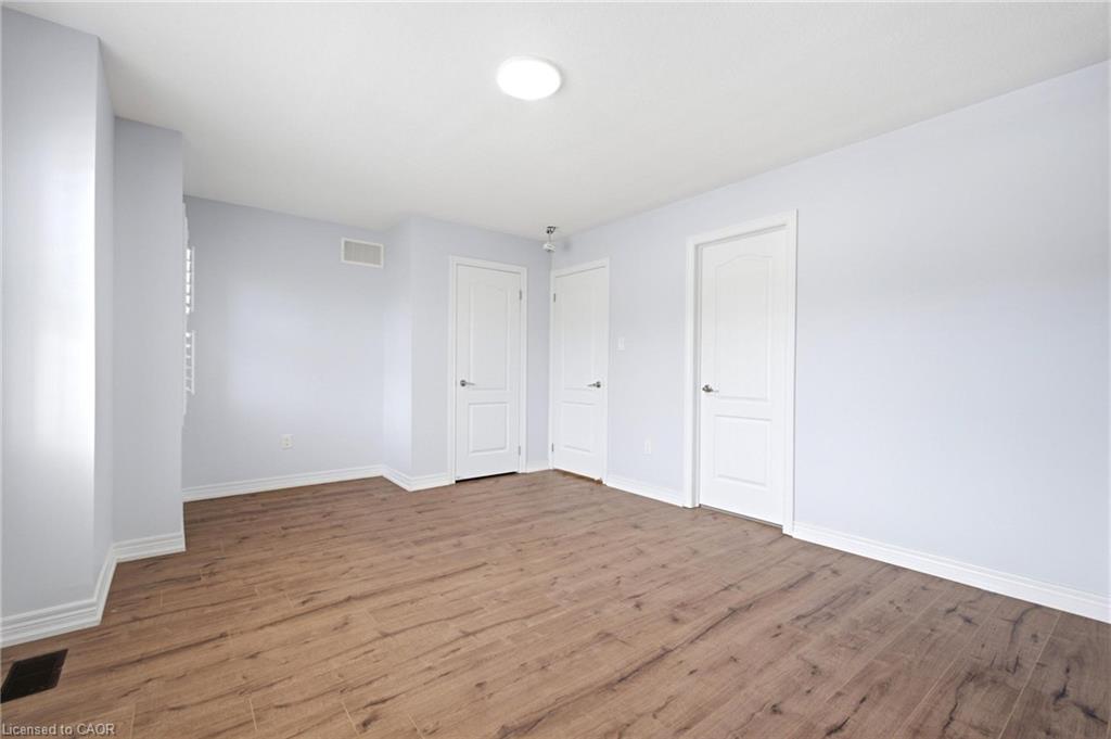43 Mullholland Avenue Property Photo 33