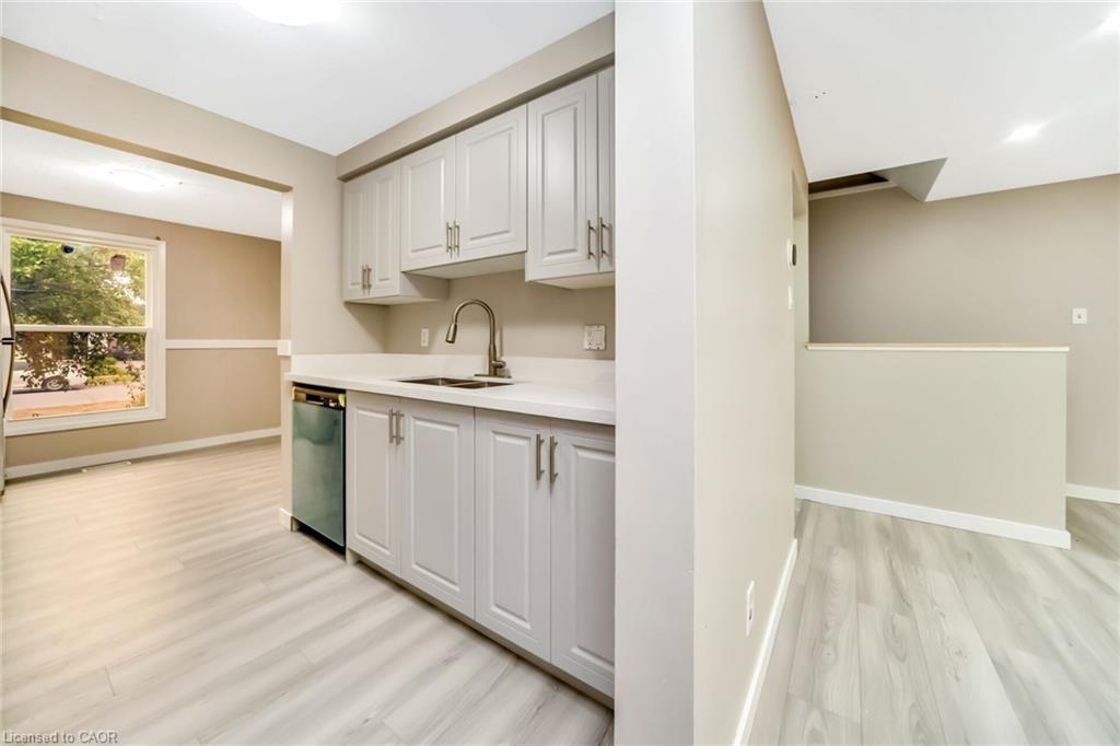 53 Burns Drive Property Photo 6