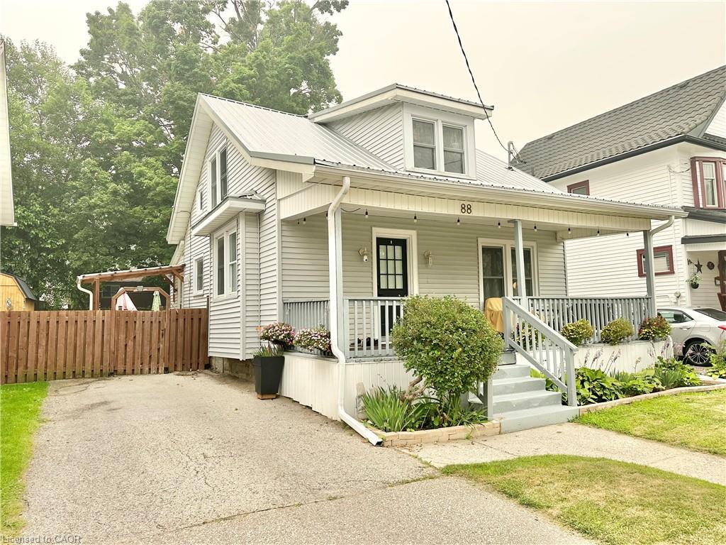 88 Brook Street Property Photo 2