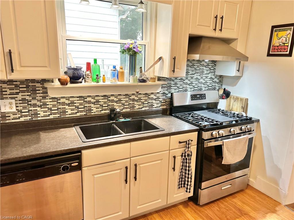 88 Brook Street Property Photo 13