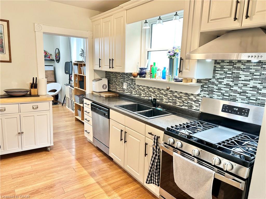 88 Brook Street Property Photo 14
