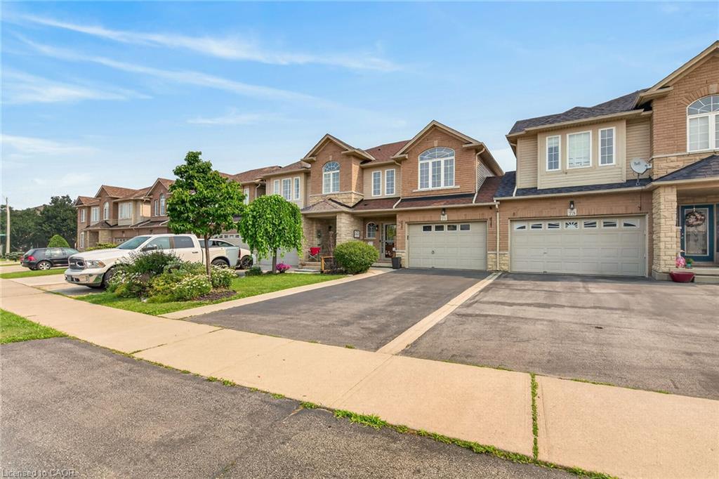 71 Cedarville Drive Property Photo 3