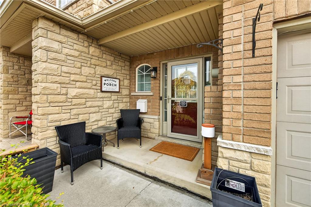 71 Cedarville Drive Property Photo 4