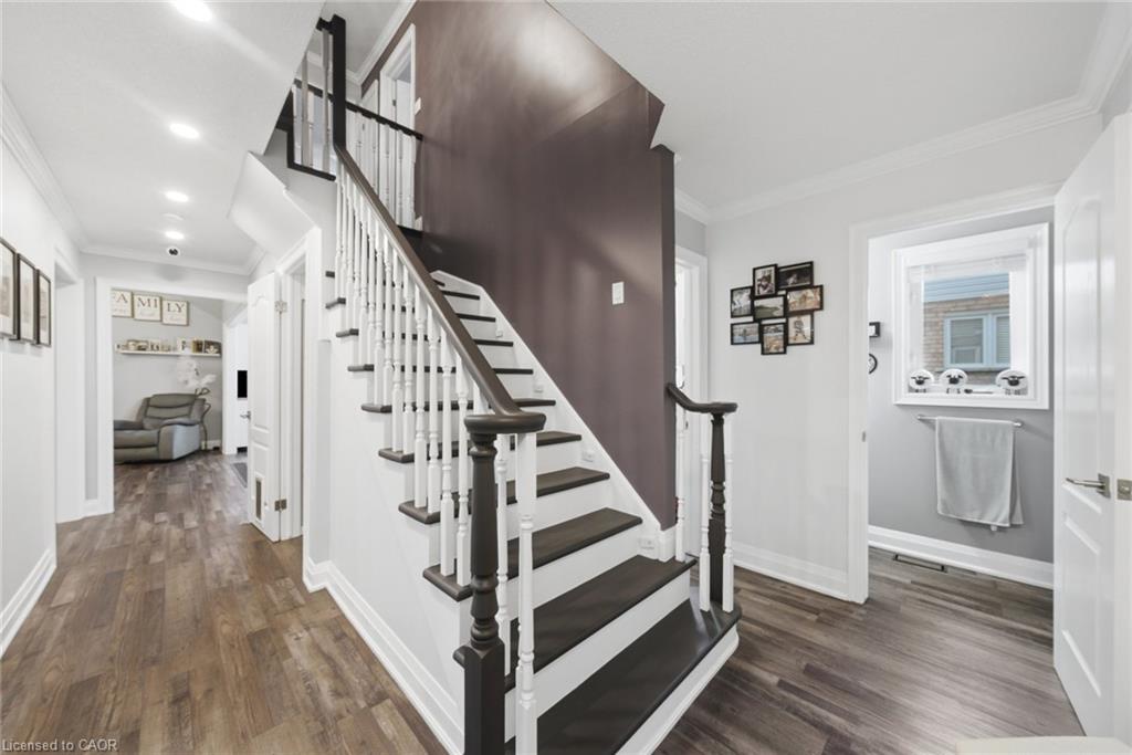 179 Jacqueline Boulevard Property Photo 4