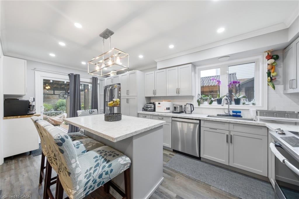 179 Jacqueline Boulevard Property Photo 12
