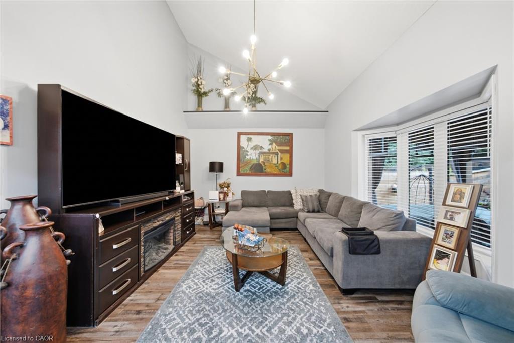 179 Jacqueline Boulevard Property Photo 16
