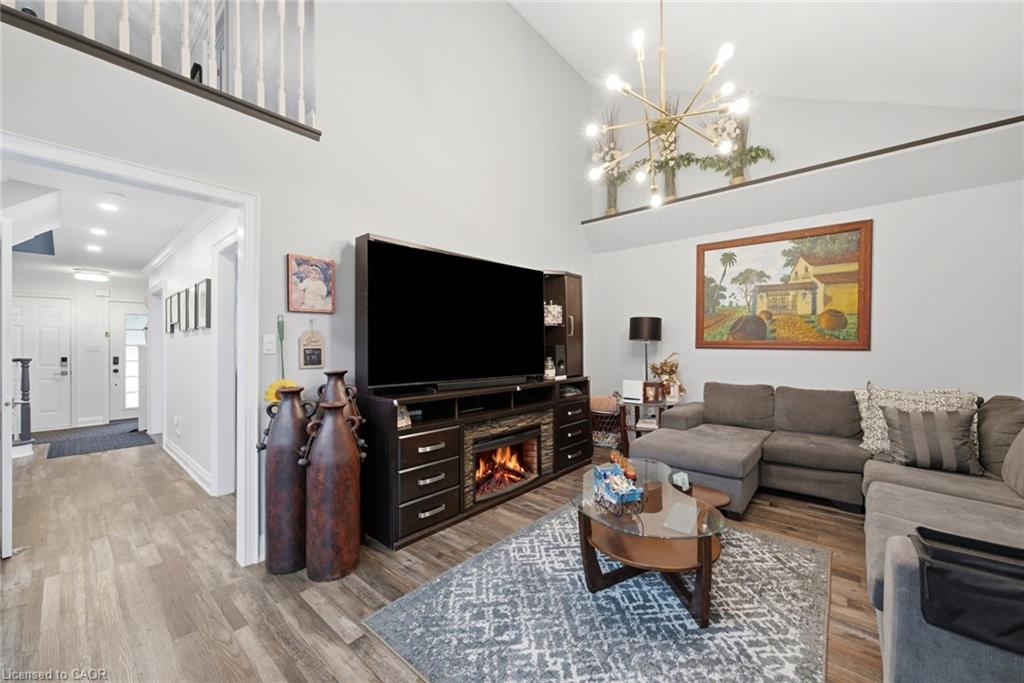 179 Jacqueline Boulevard Property Photo 17
