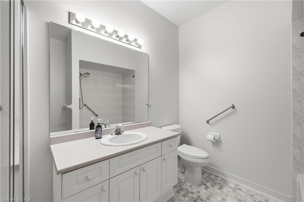98 Sunibel Drive E Property Photo 30