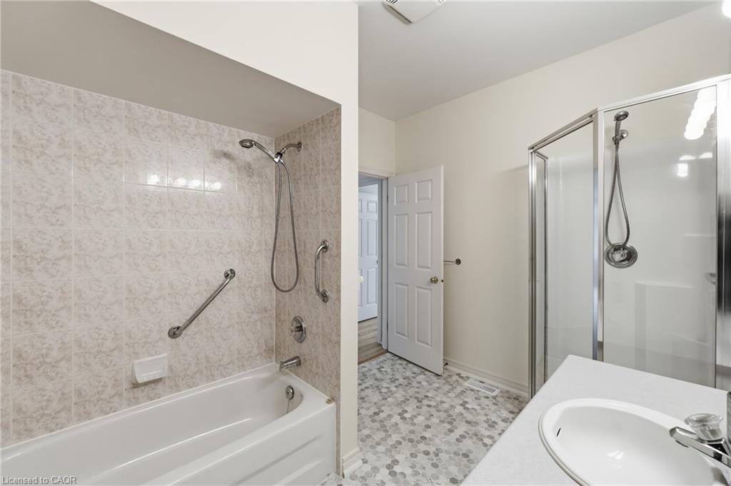 98 Sunibel Drive E Property Photo 31