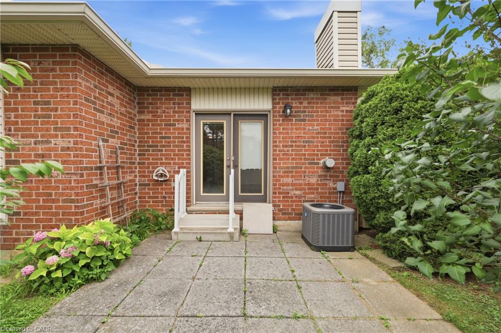 98 Sunibel Drive E Property Photo 44