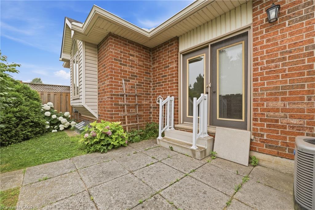 98 Sunibel Drive E Property Photo 45