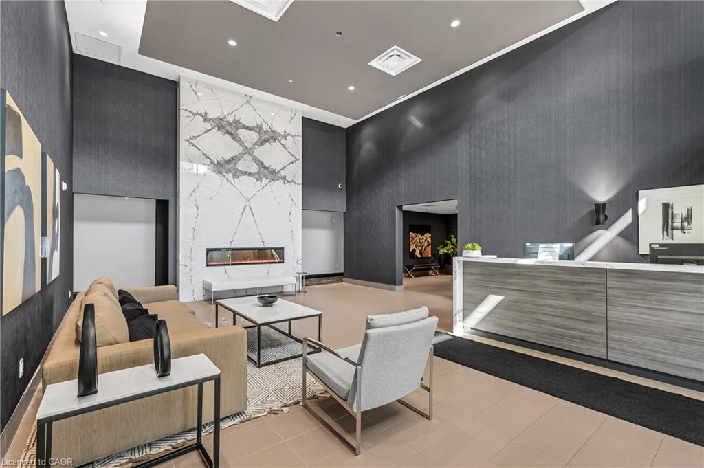 601-460 Gordon Krantz Avenue Property Photo 3