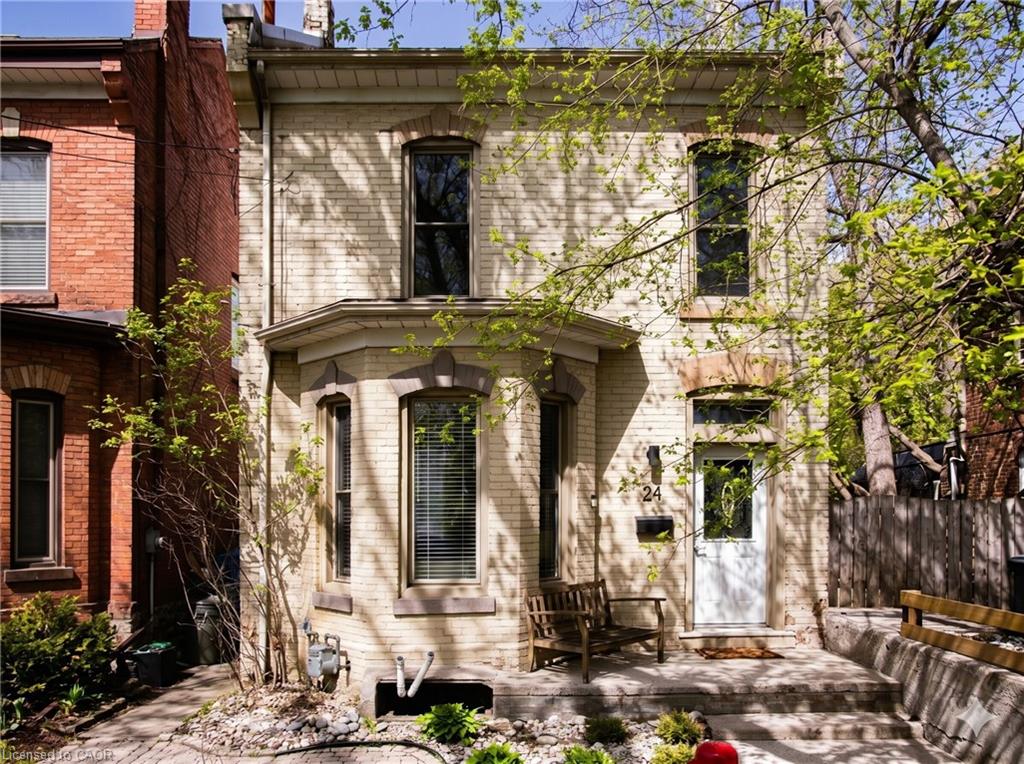 24 Baillie Street Property Photo 1