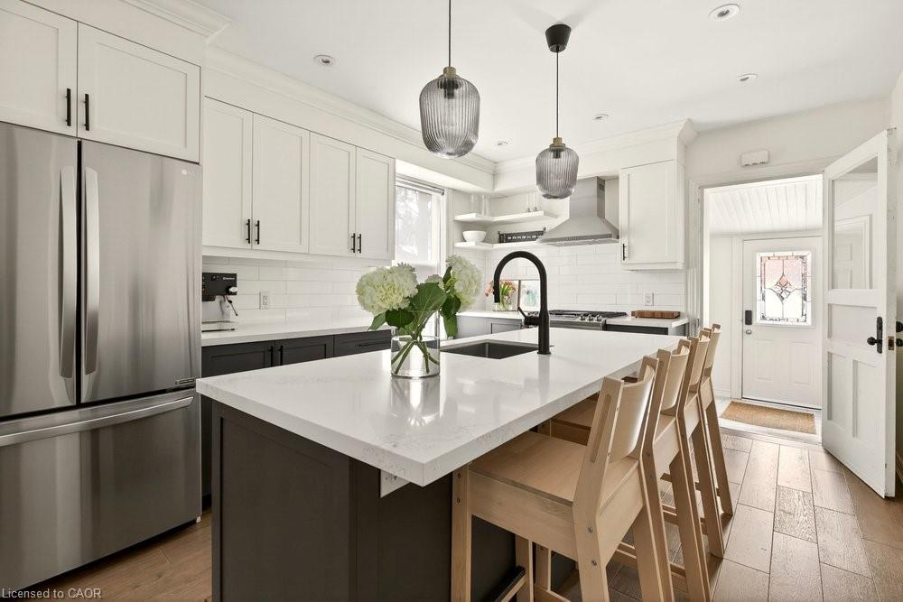 24 Baillie Street Property Photo 3