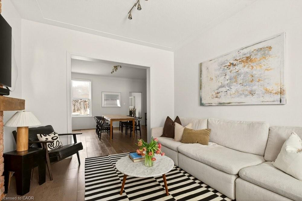 24 Baillie Street Property Photo 6