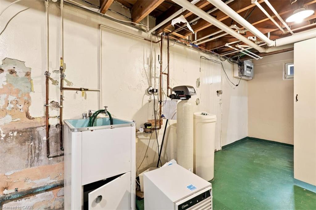 111 Filbert Street Property Photo 38