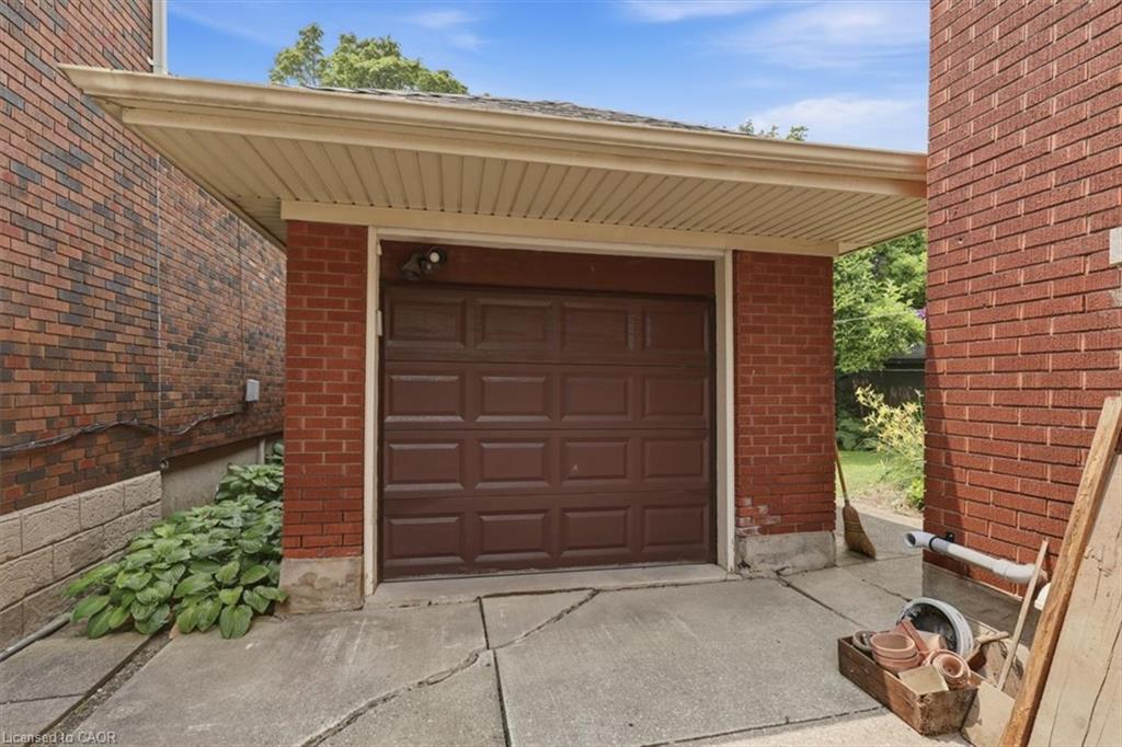 111 Filbert Street Property Photo 39