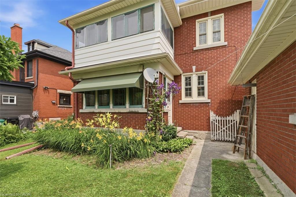 111 Filbert Street Property Photo 41