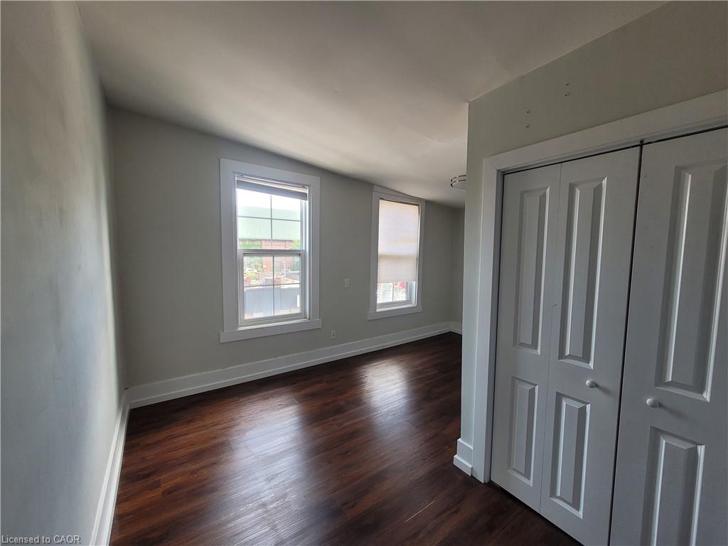 4-154 James Street N Property Photo 6