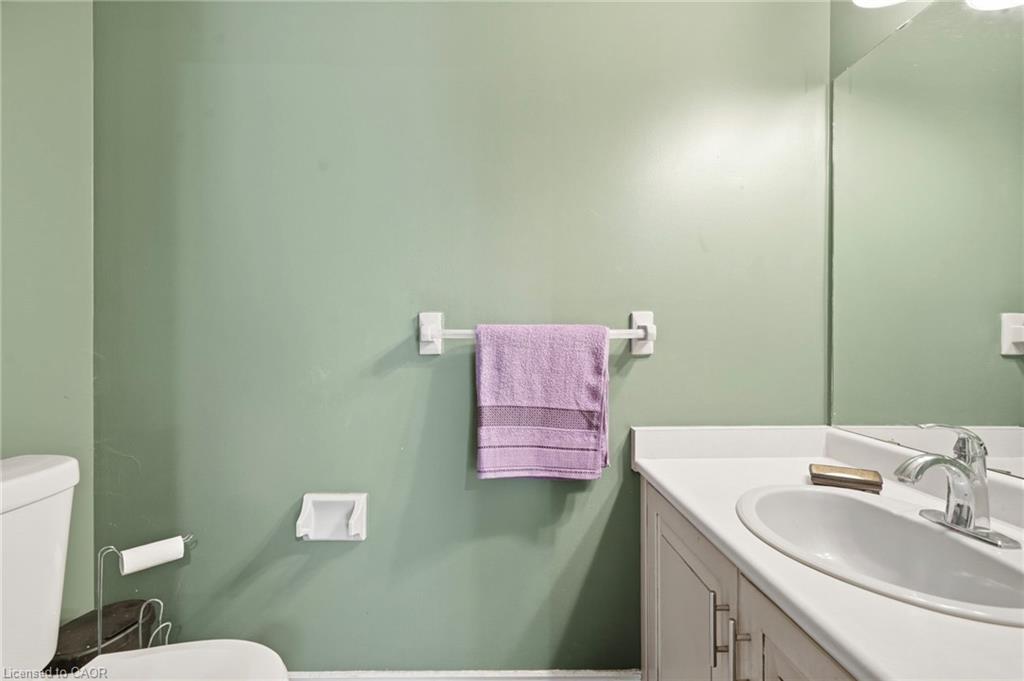 55 Woodside Square Property Photo 21