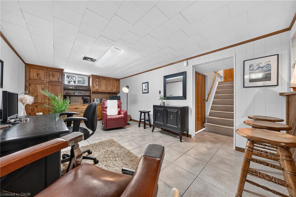 107 Laurentian Drive Property Photo 22