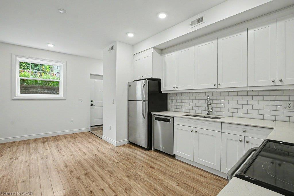 B105-112 Union Street E Property Photo 10