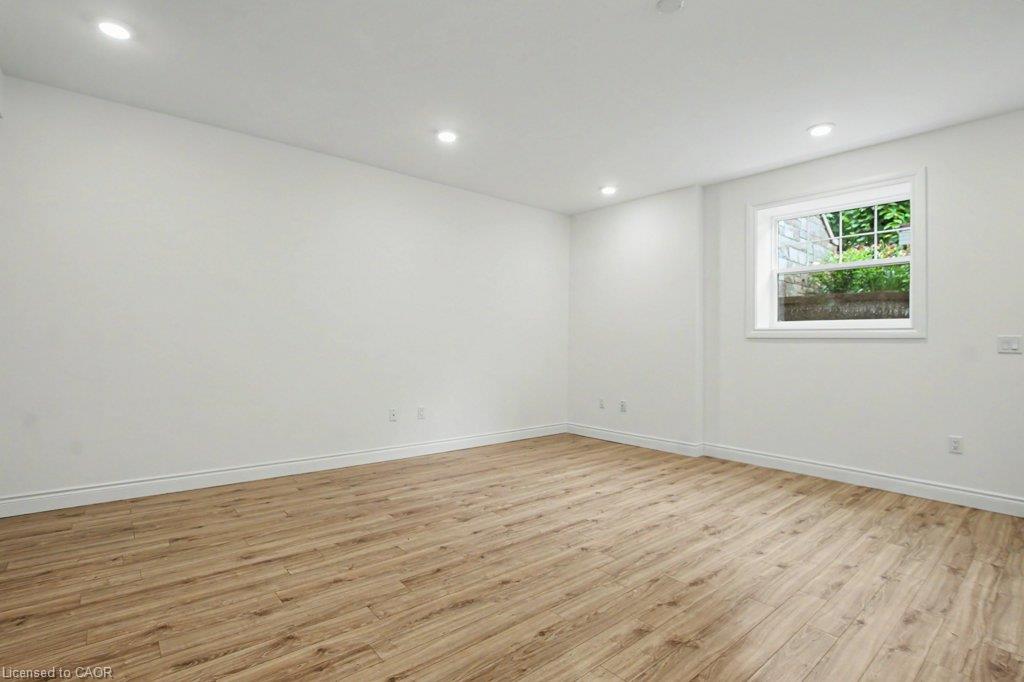 B105-112 Union Street E Property Photo 11