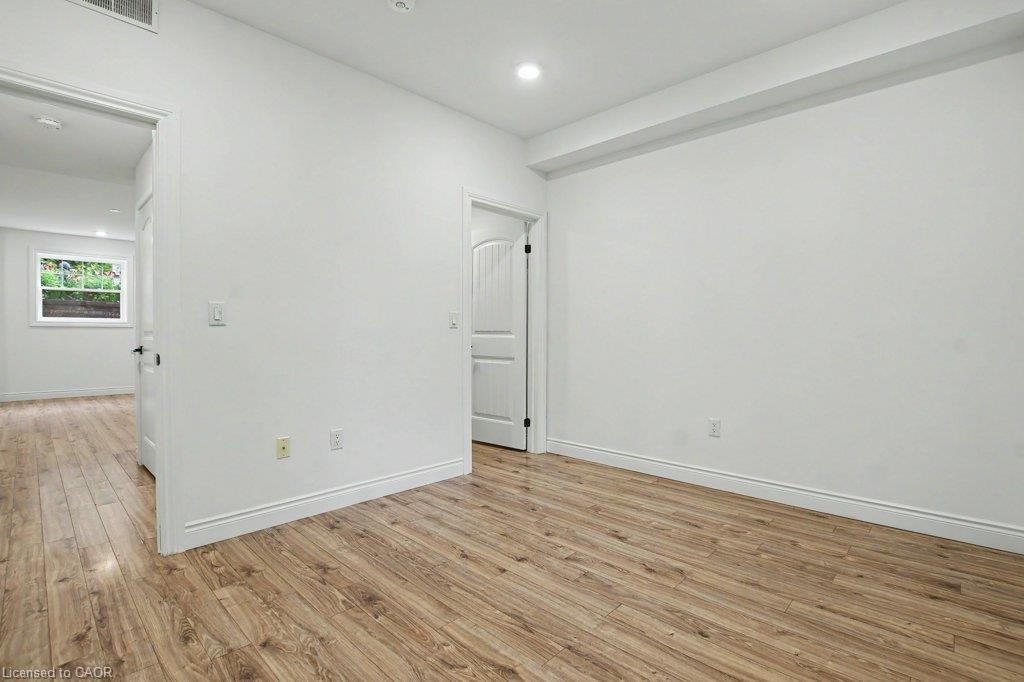 B105-112 Union Street E Property Photo 14
