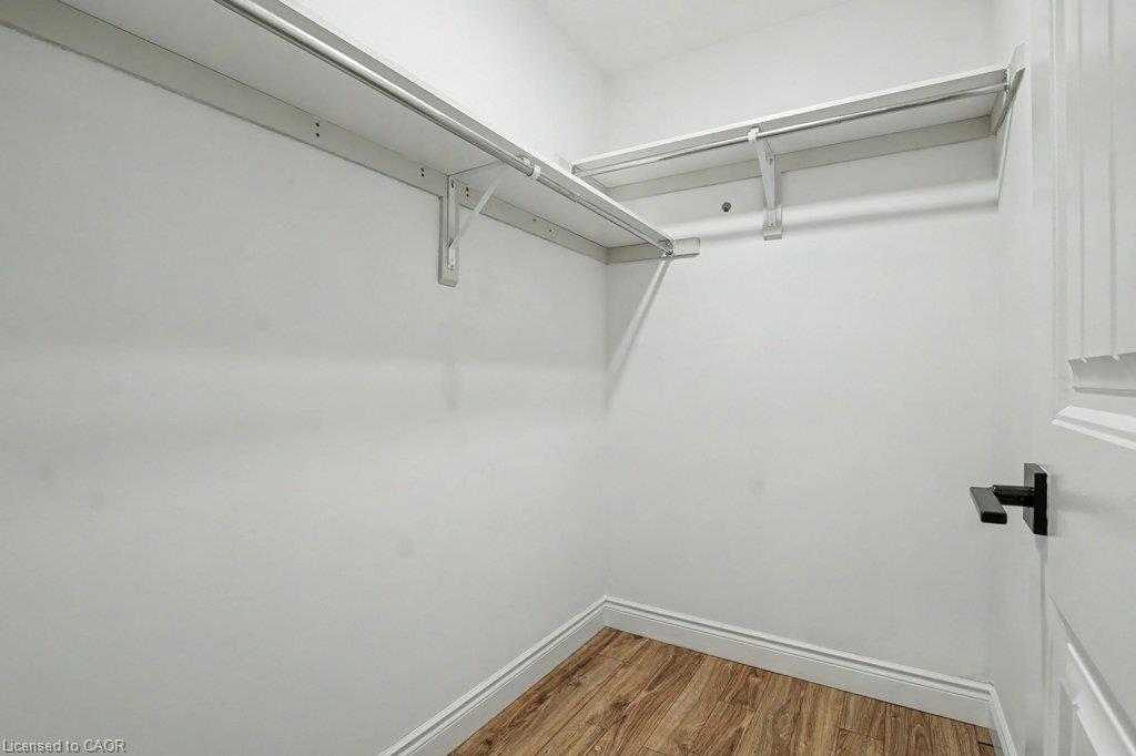 B105-112 Union Street E Property Photo 17
