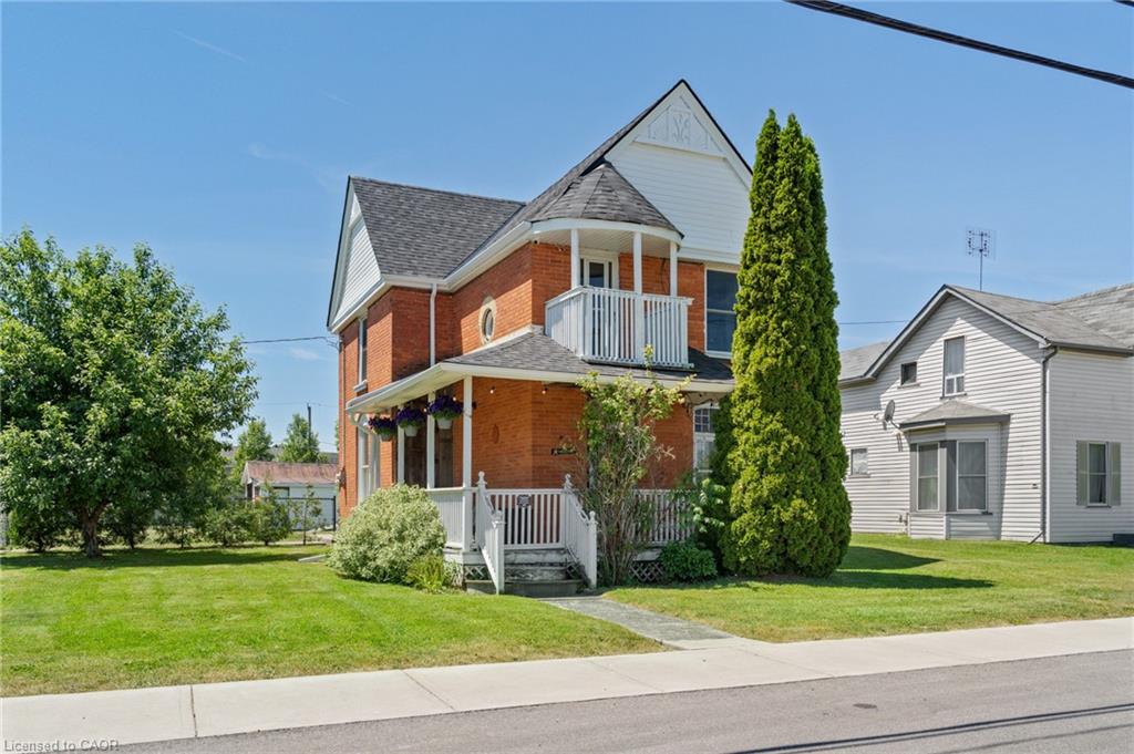 95 King Street W Property Photo 2