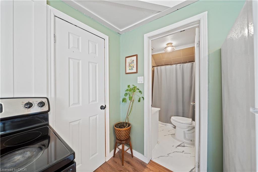 95 King Street W Property Photo 17